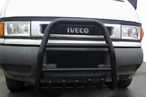 Iveco Daily 1999-2006 Defensa Delantera QT007 Negra foto 1