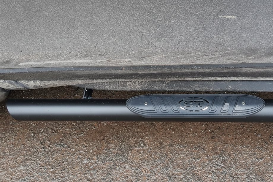Nissan X-trail T32/Rogue 2014-2021 Barras Laterales Black (2 uds, Acero Inoxidable) Foto 3