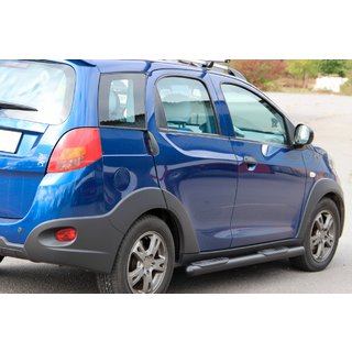 Barras Laterales Black (2 uds, Acero Inoxidable) Chery Beat 2009-2015 foto 1