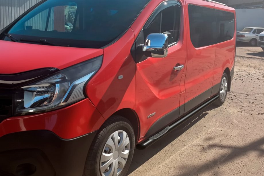 Opel Vivaro 2015-2019 Barras Laterales BB002 Negro (2 uds, Acero Inoxidable) 60 mm, batalla larga Foto 5