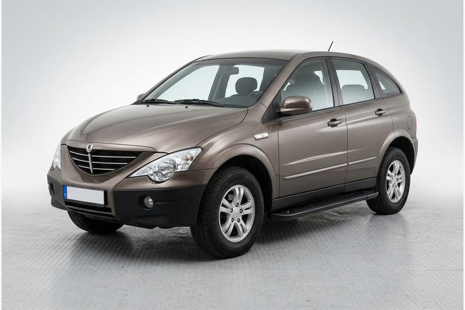 SsangYong Action 2005-2018 Estribos Laterales Allmond Black (2 uds., Aluminio) Image