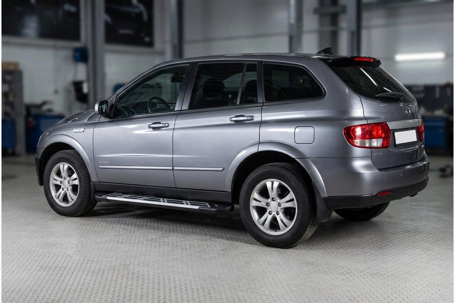SsangYong Action 2005-2018 Estribos Laterales Sunrise (2 uds., Aluminio) Image
