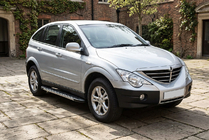 SsangYong Action 2005-2018 Estribos Laterales Duru (2 uds., Aluminio) foto 1