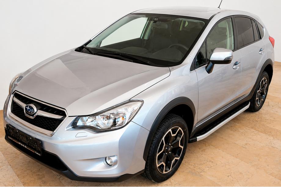 Subaru Forester 2013-2018 Estribos laterales Fullmond (2 uds., aluminio) Image
