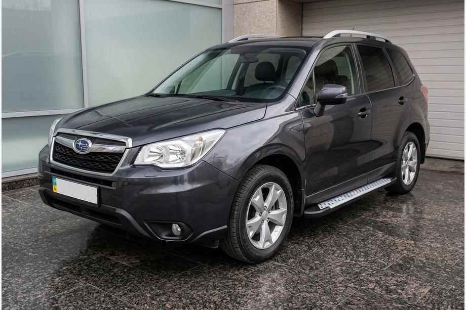 Subaru Forester 2013-2018 Estribos laterales Allmond Grey (2 uds., aluminio) Image