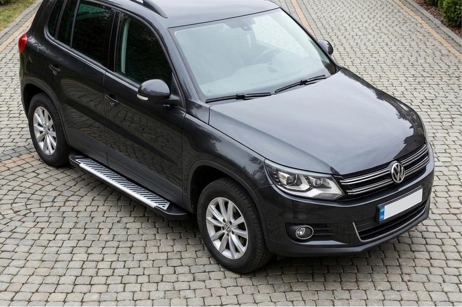 Volkswagen Tiguan 2007-2016 Estribos Laterales Line (2 uds., Aluminio) Image