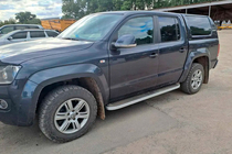 Volkswagen Amarok 2010-2022 Estribos Laterales Tayga Grey (2 uds., Aluminio) foto 3