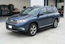 Toyota Highlander 2008-2013 Estribos Laterales Allmond Black (2 uds., Aluminio) foto 1
