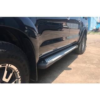 Estribos laterales Allmond Grey (2 uds., aluminio) Toyota Hilux 2006-2015 foto 2