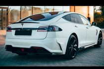 Tesla Model S 2012– Kit de carrocería LRT-Design Carbon foto 10