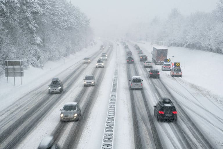 Cómo evitar accidentes en carreteras de invierno