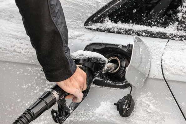 Cómo ahorrar combustible en invierno