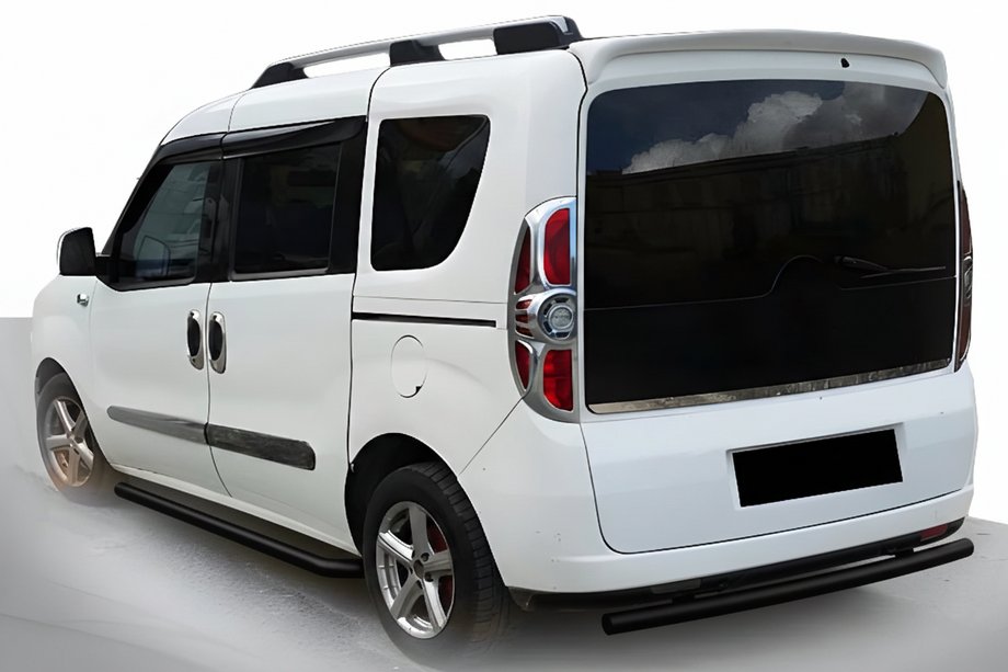 Opel Combo 2012-2018 Barra Trasera Black (Acero Inoxidable) Image