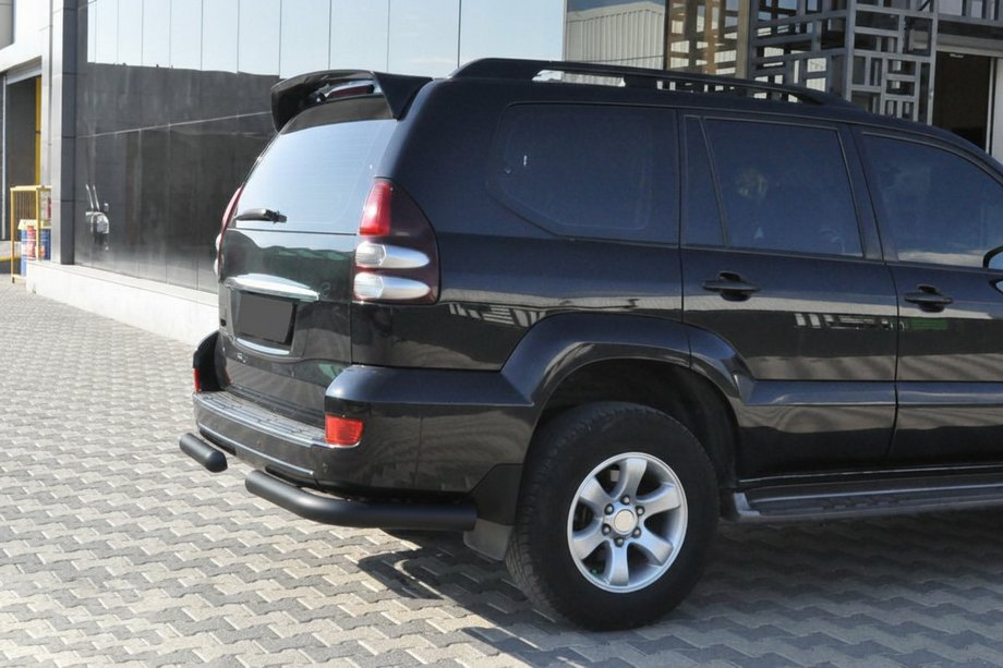 Toyota Land Cruiser Prado 120 2002-2009 Esquinas traseras AK003 Negro (2 uds, acero inoxidable) Foto 6