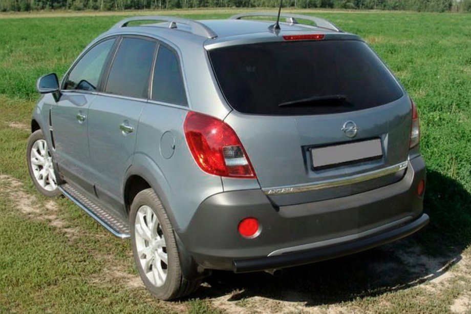 Opel Antara 2006-2017 Barra Trasera AK002 Negra (Acero Inoxidable) Image