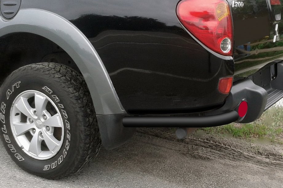Mitsubishi L200 2006-2015 Esquinas Traseras AK003 Negro (2 uds, Acero Inoxidable) Foto 3