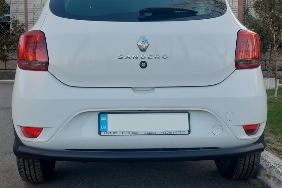 Renault Sandero 2013-2022 Barra Trasera AK002 Negra (Acero Inoxidable) Foto 1