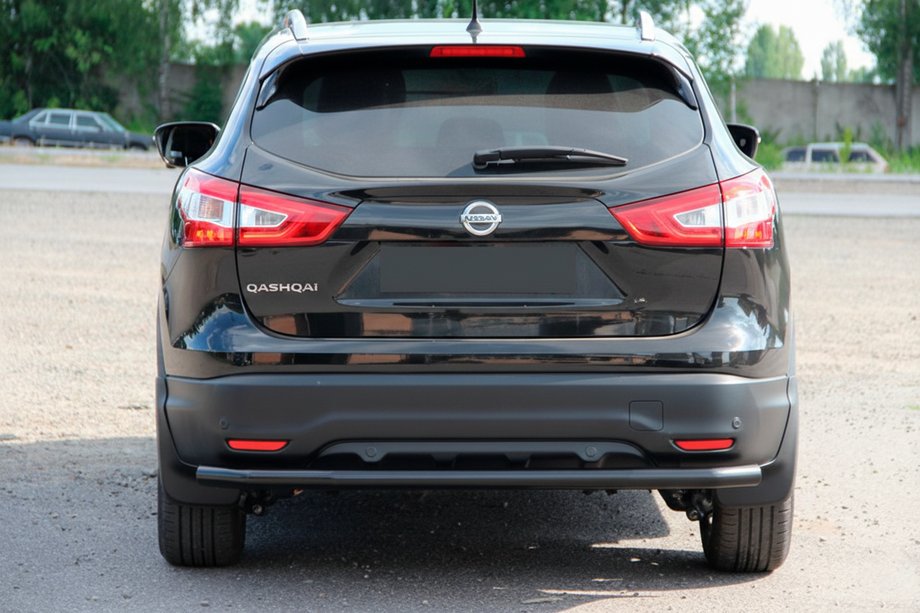 Nissan Qashqai 2014-2021 Barra Trasera AK002 Negra (Acero Inoxidable) Foto 2