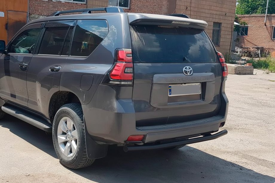 Toyota Land Cruiser Prado 150 2009-2023 Barra Trasera AK002 Negra (Acero Inoxidable) Foto 2