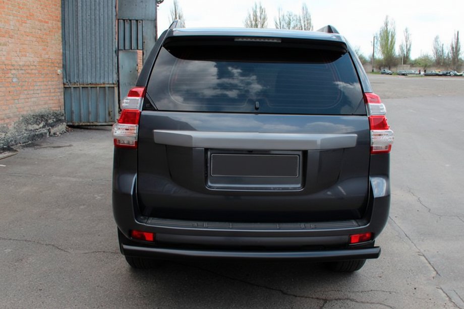 Toyota Land Cruiser Prado 150 2009-2023 Barra Trasera AK002 Negra (Acero Inoxidable) Foto 8