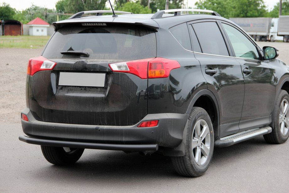 Toyota Rav 4 2013-2018 Barra Trasera AK002 Negra (Acero Inoxidable) Foto 1