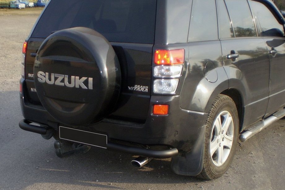Suzuki Grand Vitara 2005-2017 Protector Trasero AK003 Negro (Acero Inoxidable) Foto 2