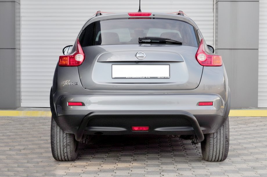 Nissan Juke 2010-2019 Barra Trasera AK007 Negra (Acero Inoxidable) Foto 7