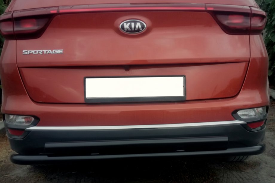 Kia Sportage 2015-2021 Protector Trasero AK002-2 Negro (Acero Inoxidable) Foto 3