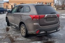 Mitsubishi Outlander 2012-2021 Barra Trasera AK004-2 Negra (Acero Inoxidable) foto 1