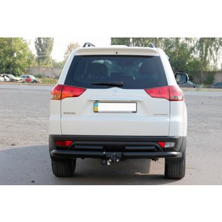Protector trasero AK003-Special Black (2 uds, acero inoxidable) Mitsubishi Pajero Sport 2008-2015 foto 2
