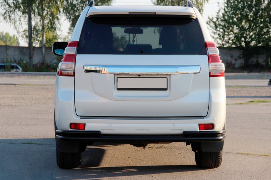 Toyota Land Cruiser Prado 150 2009-2023 Barra Trasera AK005-2 Negra (Acero Inoxidable) Foto 7