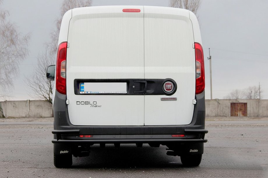 Opel Combo 2012-2018 Barra Trasera AK005/2-Doble Black (Acero Inoxidable) Image