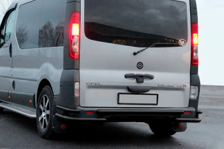 Opel Vivaro 2001–2015 Protector Trasero AK-Special Black (Acero Inoxidable) Foto 4