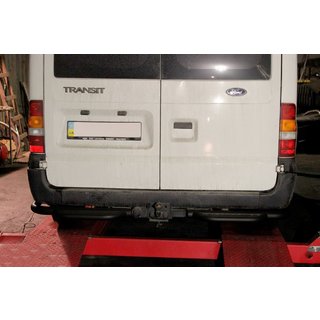 Estribo trasero de protección AK-Special Black (acero inoxidable) Ford Transit 2000–2014 foto 2