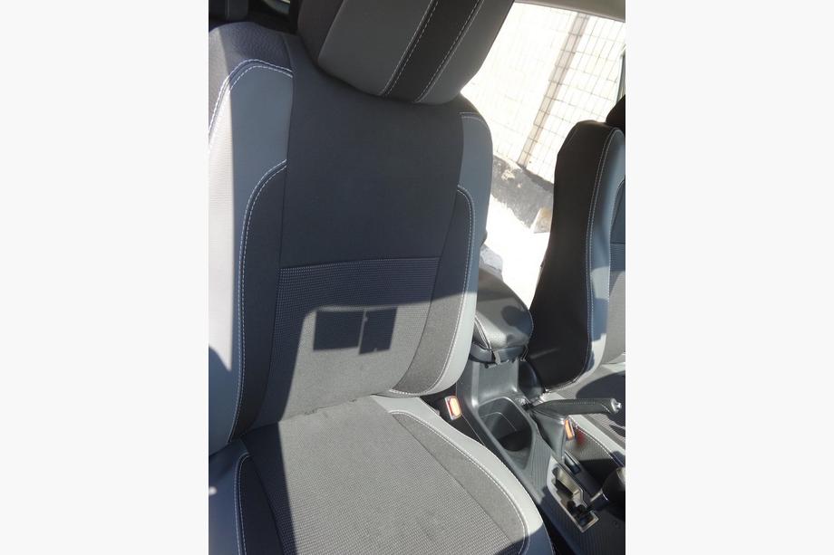 Toyota Rav 4 2013-2018 Fundas de Asientos de Coche (Polipiel↗Tela, Premium) Foto 30