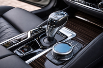 BMW X4 G02 2018- Juego de elementos de cristal interior (selector de cambio automático + botones) foto 1