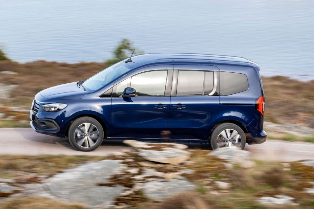 Prueba del Mercedes-Benz EQT: miniván eléctrico compacto