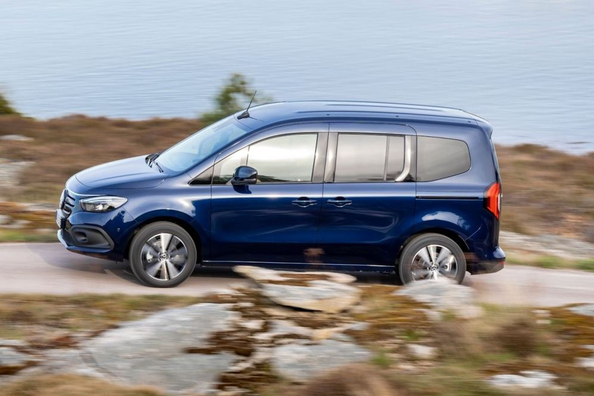 Prueba del Mercedes-Benz EQT: miniván eléctrico compacto