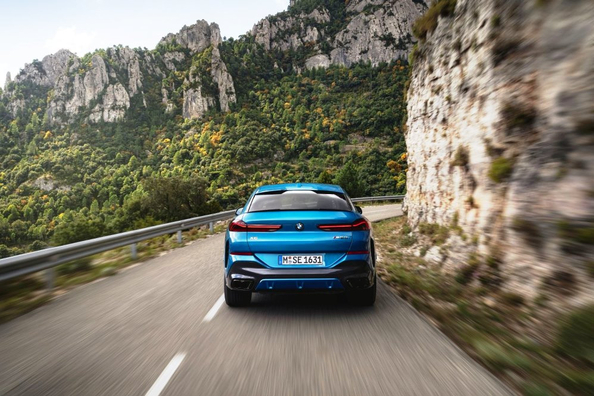 Reseña del potente SUV coupé deportivo BMW X6 M60i (G06 LCI) Foto 4