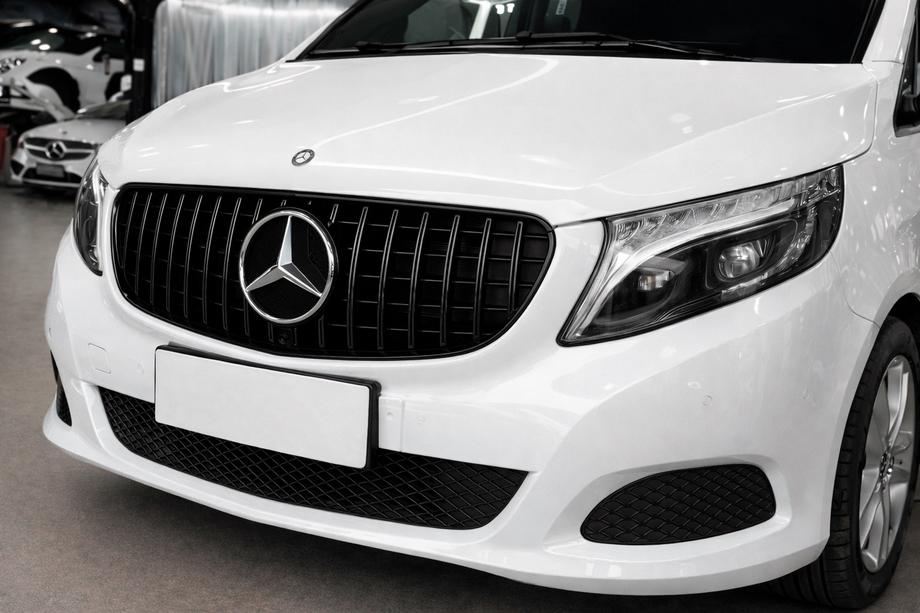 Mercedes Vito/V-class W447 2014- Parrilla delantera GT Panamericana Black (2019-2023 para V-class) Foto 2