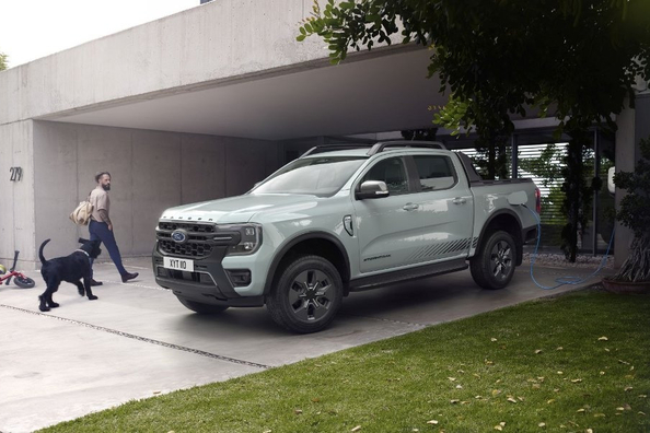 Ford Ranger Plug-in Hybrid (2025): prueba del primer pickup PHEV de la marca