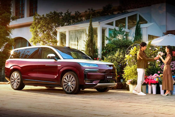 Análisis del Denza N9 Plug-in Hybrid: el buque insignia híbrido de BYD