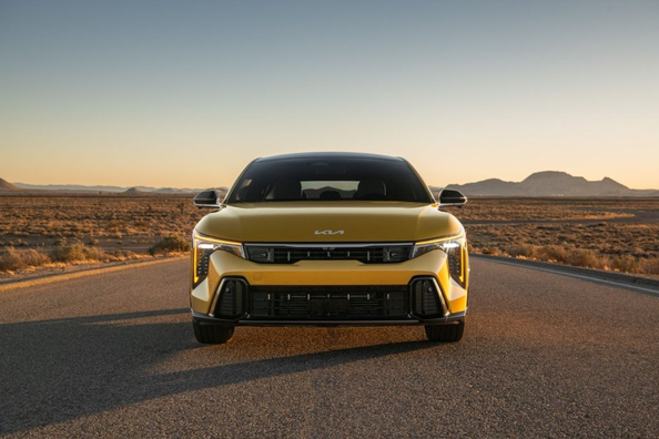 Análisis del Kia K4 Hatchback 2026: un hatchback compacto moderno con espacio y tecnología Foto 4