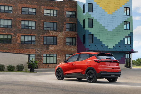 Prueba del Chevrolet Bolt EV 2026: un eléctrico urbano asequible y práctico Foto 2