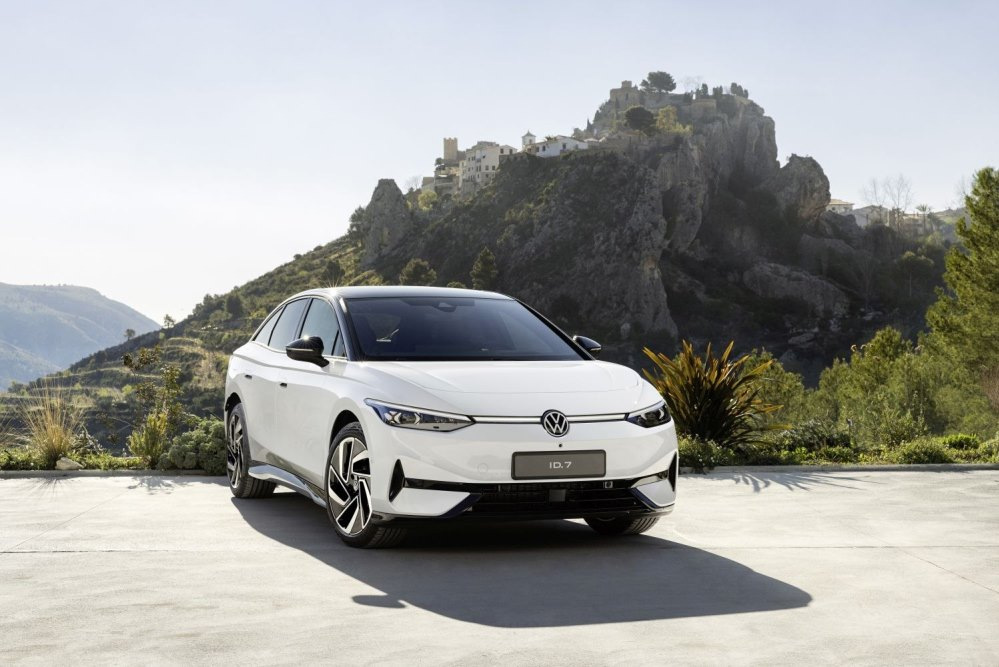 Volkswagen ID.7: fastback eléctrico premium con gran autonomía