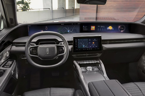 Reseña del Lincoln Nautilus 2025: lujo y tecnología en el segmento medio Foto 6