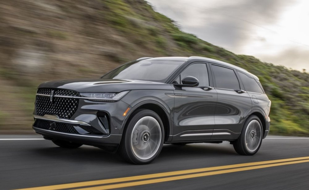 Prueba del Lincoln Nautilus 2025: lujo y tecnología en el segmento medio