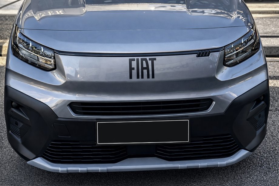 Toyota Proace City 2016- Lip spoiler delantero (2025+, ABS, para pintar) Foto 1