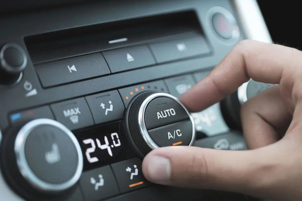 Cómo encender correctamente el aire acondicionado del coche: paso a paso