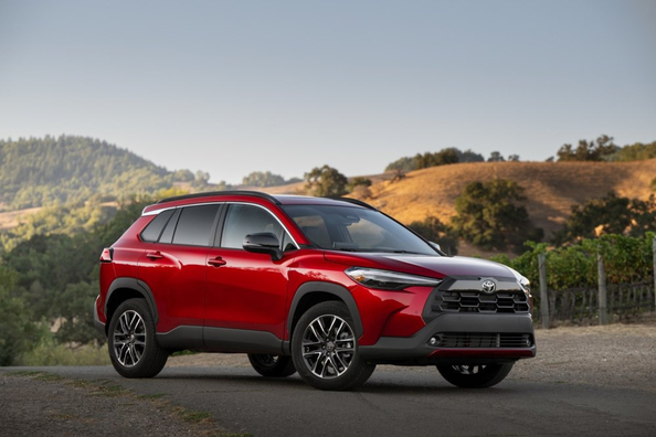 Prueba del Toyota Corolla Cross (restyling 2024): crossover familiar compacto Foto 3